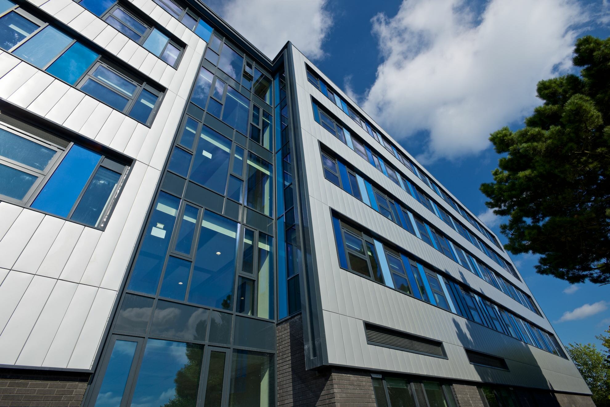 STEM_Exterior_Lr 009